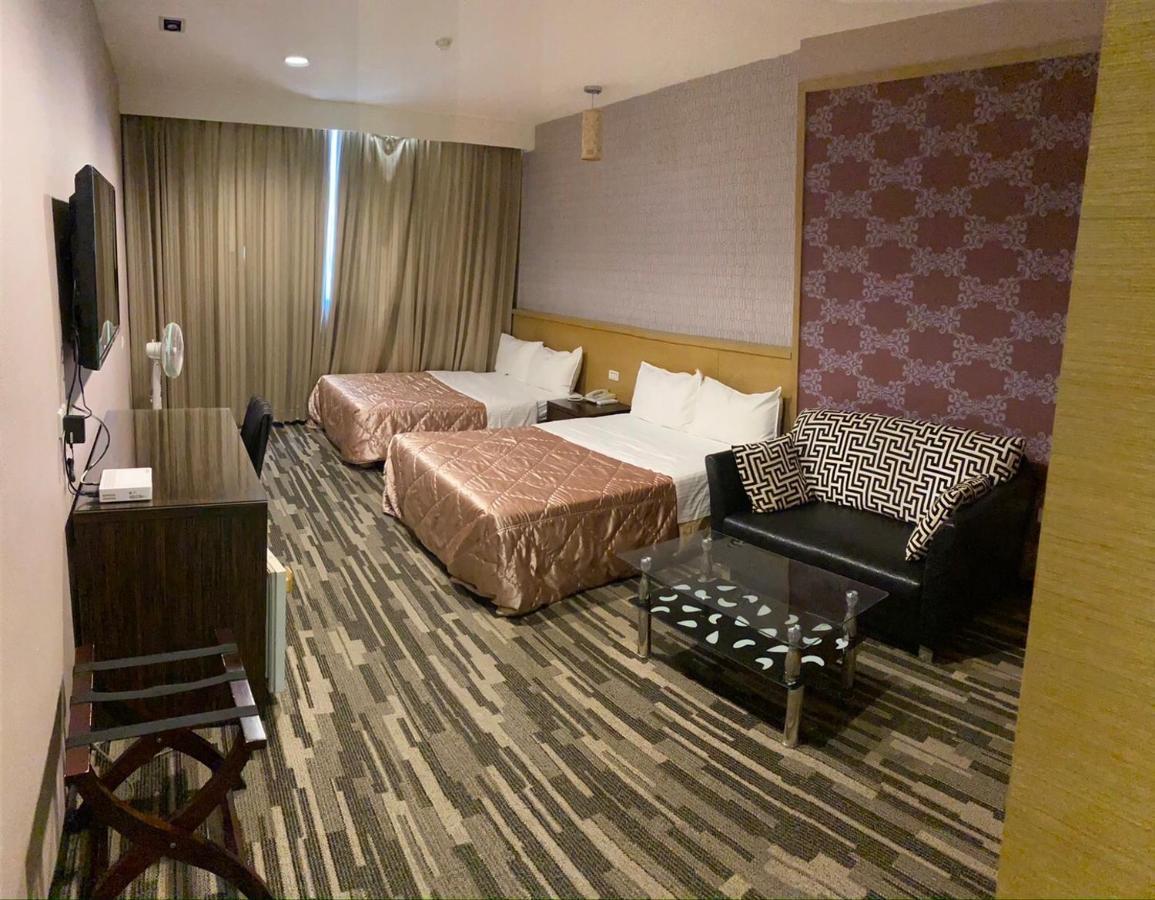 Home Full Hotel Jincheng Esterno foto