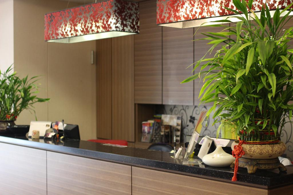 Home Full Hotel Jincheng Esterno foto