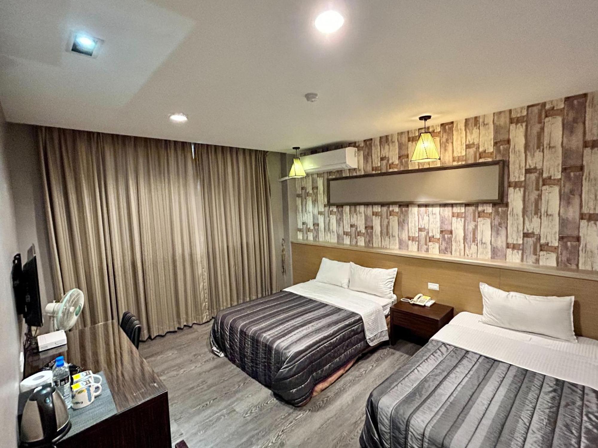 Home Full Hotel Jincheng Esterno foto