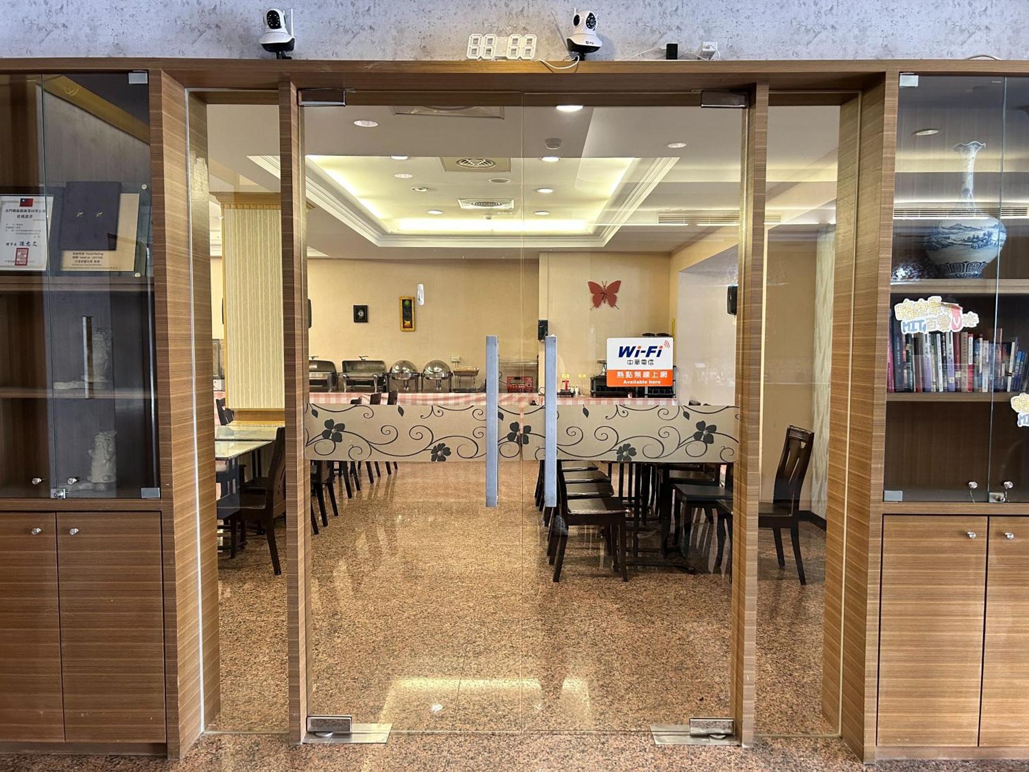 Home Full Hotel Jincheng Esterno foto