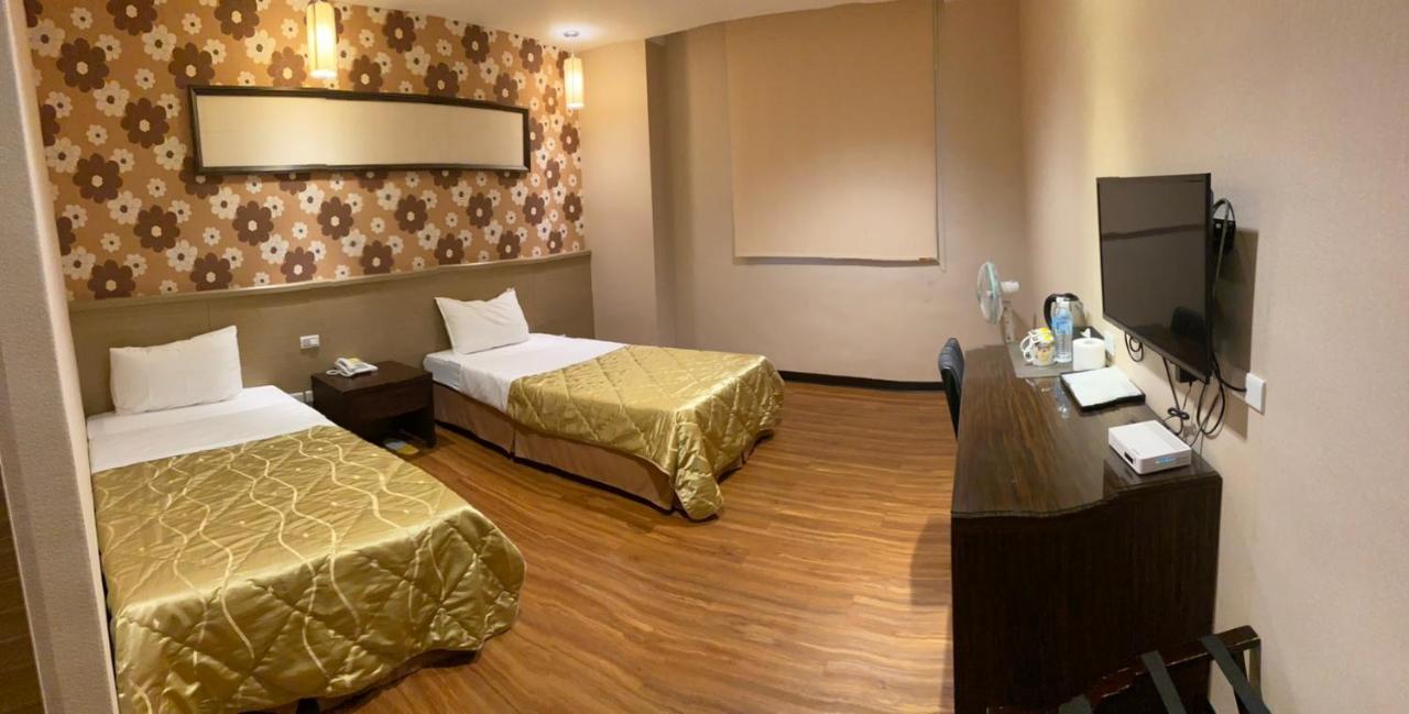 Home Full Hotel Jincheng Esterno foto
